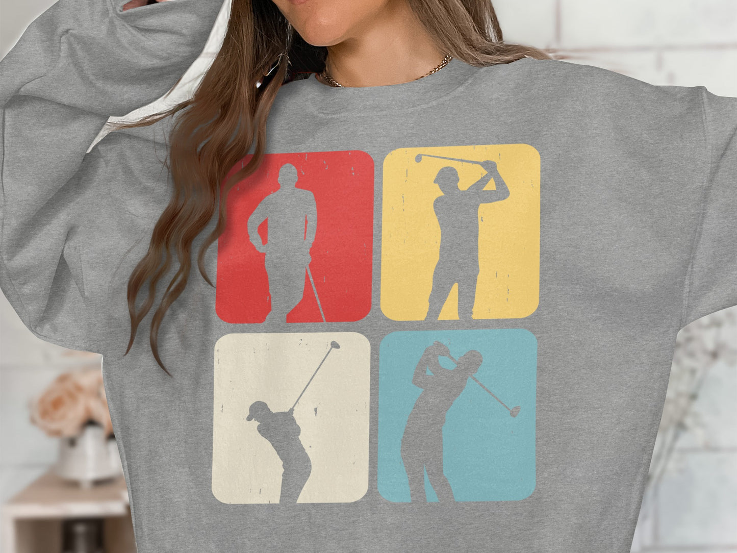 Four vintage golf player silhouettes in red, yellow, beige, and blue squares.