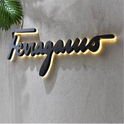Insegna Luminosa LED Personalizzata — Lettere Halo