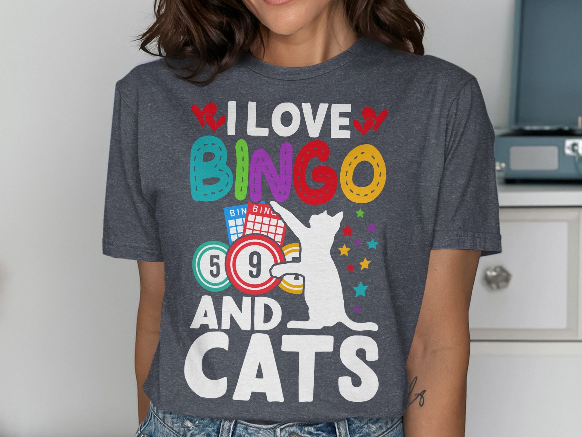T-shirt with "I Love Bingo and Cats" text and cat graphic.