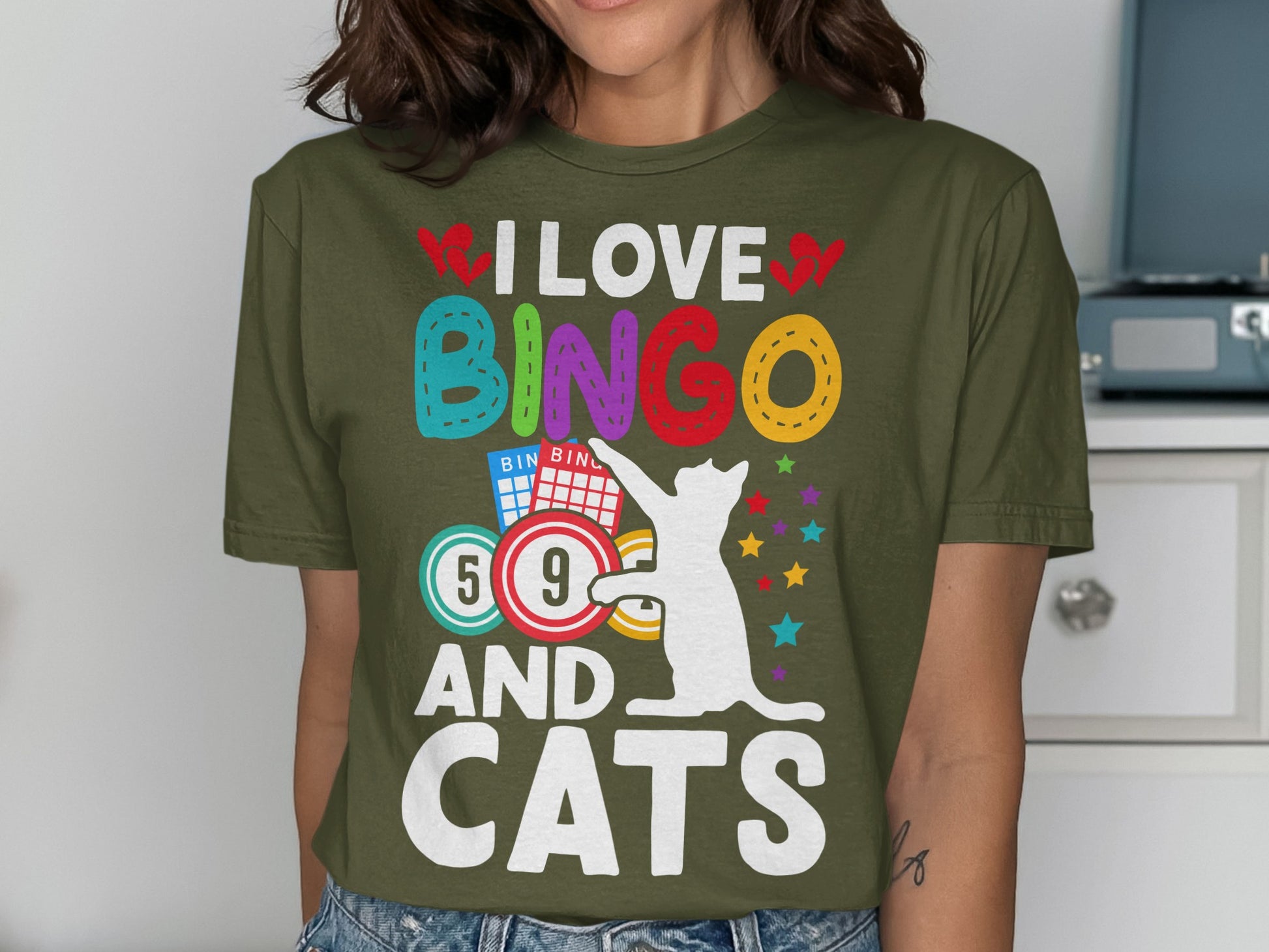 T-shirt with "I Love Bingo and Cats" text and graphic.